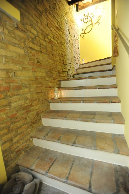 פסארו B&B Aurora Domus D'A-Mare מראה חיצוני תמונה