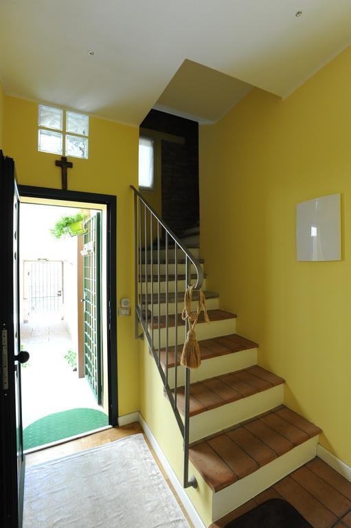 פסארו B&B Aurora Domus D'A-Mare מראה חיצוני תמונה